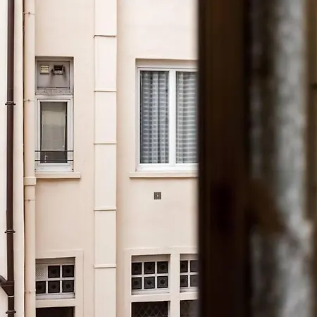 The Lungs Of * Lyon